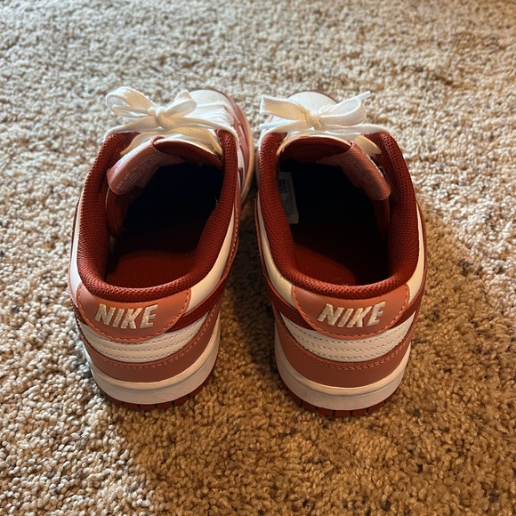 Nike Women's White and Red Sneakers - Picture 3 of 5